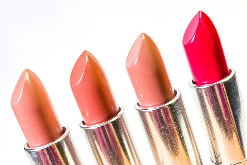 What’s the Best Lipstick Colour for Your Skin Tone?