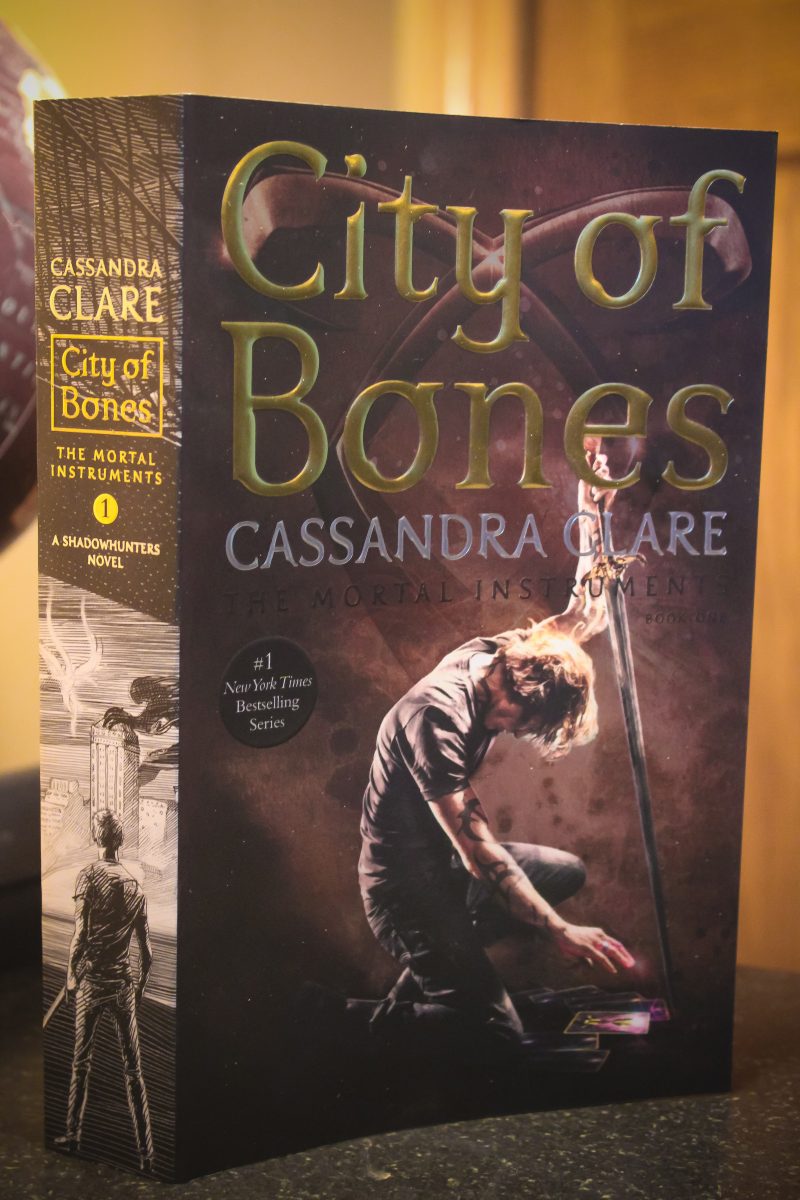 The Mortal Instruments: City of Bones | Which One was Closer to the Book: Movie or TV Show?