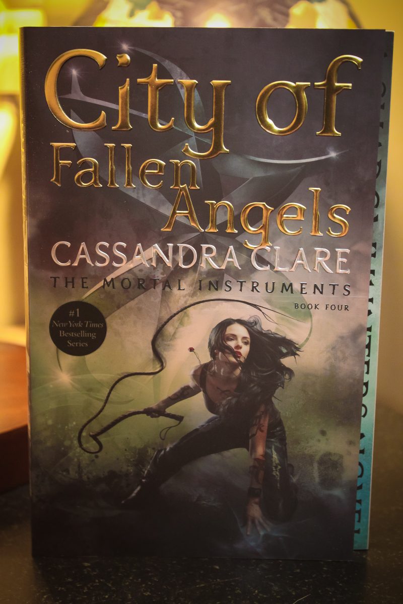 Comparing The Mortal Instruments: City of Fallen Angels to Shadowhunters